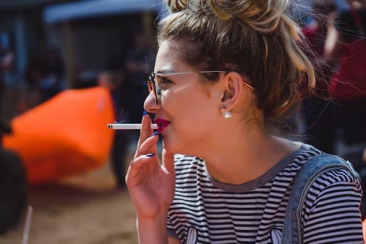 Discover the World of e papierosy with e-cigarette vs vape Insights and Tips