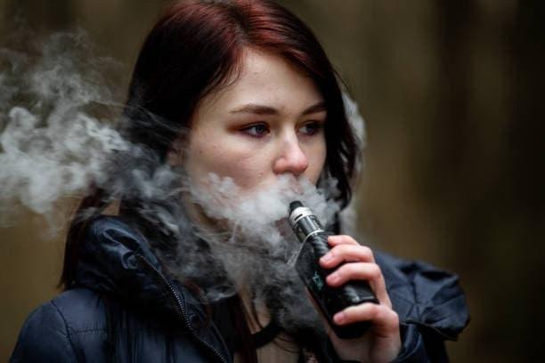 Is Electronic Cigarette Good for Health Exploring the Pros and Cons for Smokers