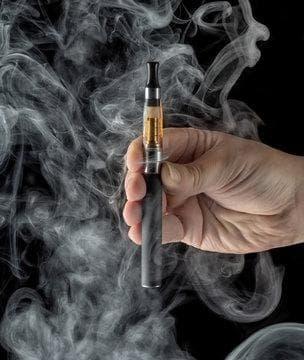 New research on vape pen safety, risks and the long term effects of e cigarettes every user should know
